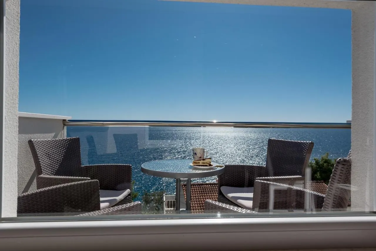Apartments Amneris Trogir